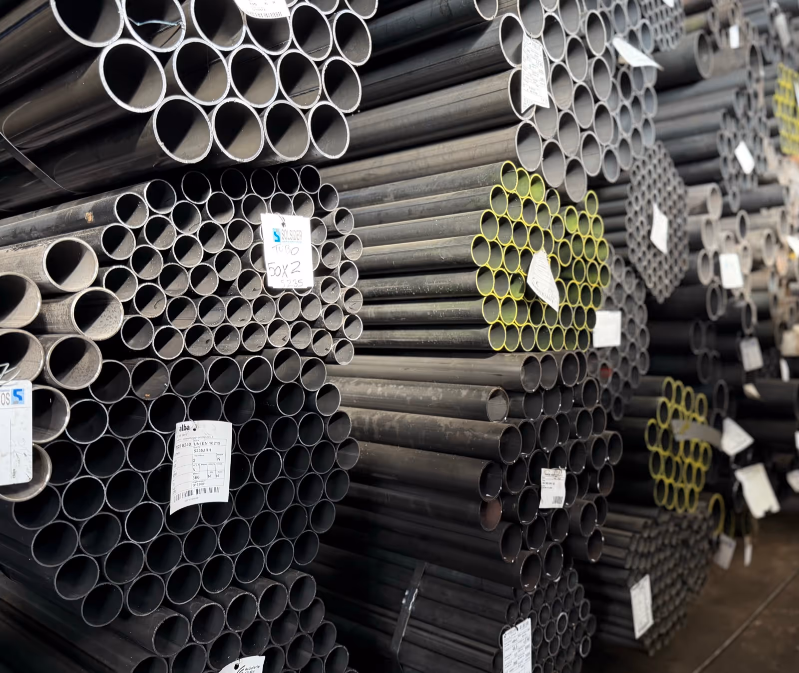 Welded round tubes — various sizes in stock